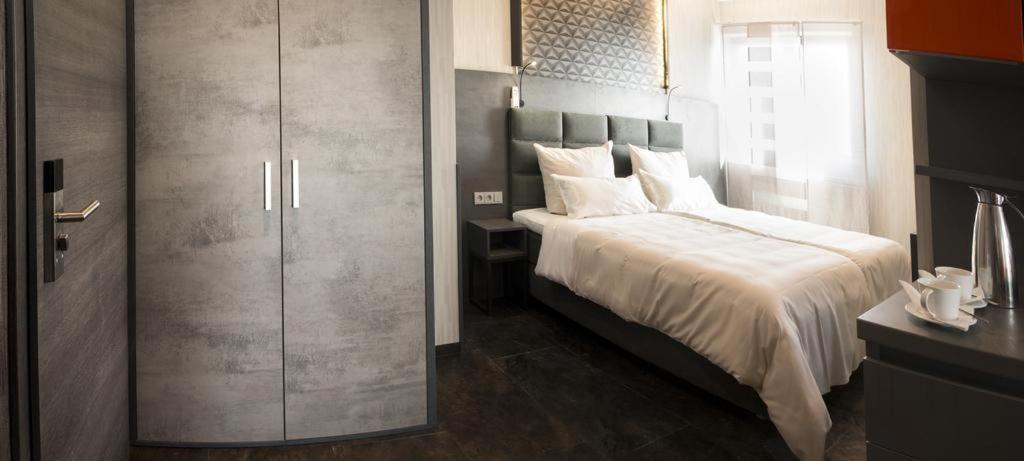 Hotel Lifestyle มินเดิลไฮม์ ภายนอก รูปภาพ